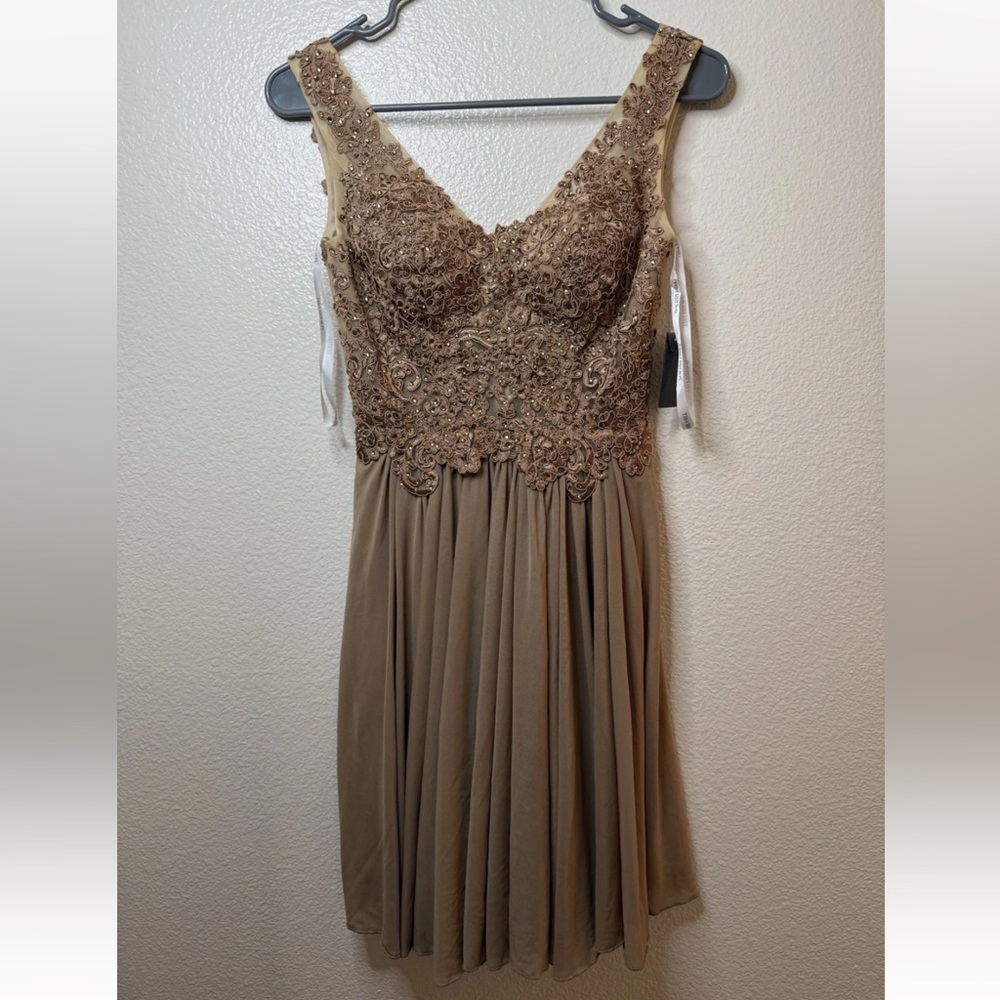 Sherri hill NWT women’s brown, sequin mini homecoming dress size 2